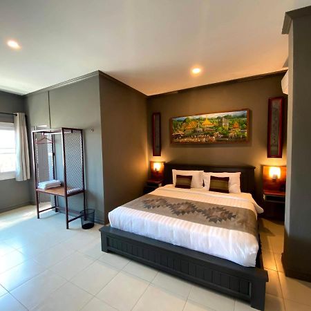 Patuxay Place Vientiane Luaran gambar