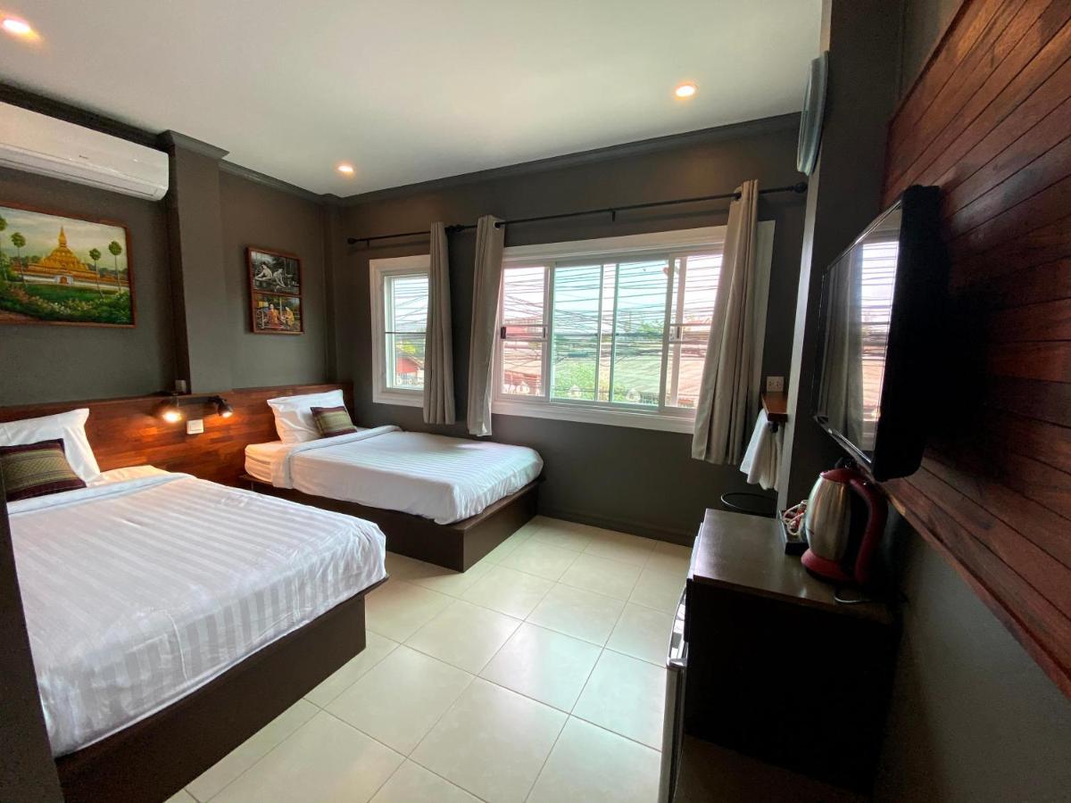 Patuxay Place Vientiane Luaran gambar